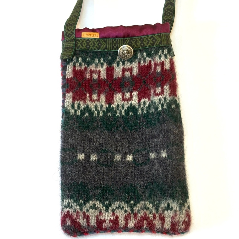 Steller Handcrafted Goods Nordic Sweater Crossbody Purse Green/Gray/Burgundy - Picture 2 of 10